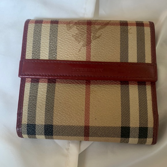 Burberry Handbags - Burberry wallet